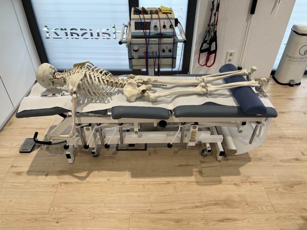 Unsere Chirotherapieliege
